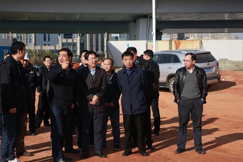 副市长宋铀一行调研我司昌南大道、洪都大道快速路刷新项目